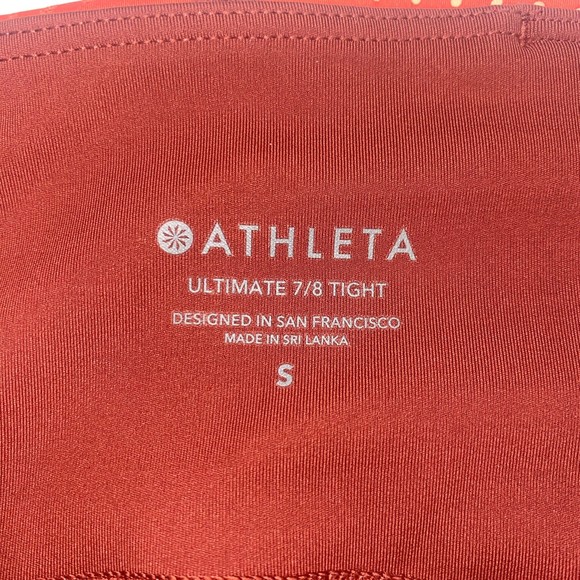ATHLETA Ultimate Colorblock 7/8 Tight Legging Red Orange Perforated Size Small - Picture 9 of 10
